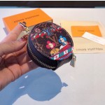 Christmas Amusement Park 🎡 Series Bluetooth earphone bag with keychain