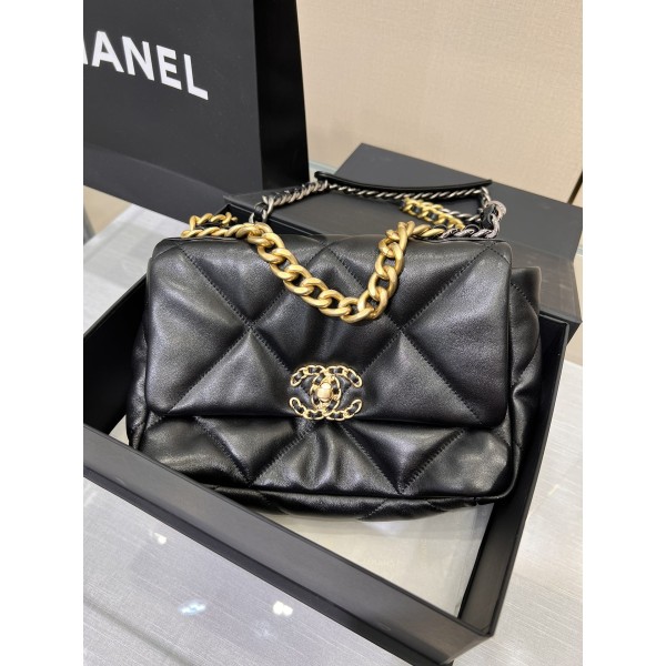 CHANEL 19 bag goat skin