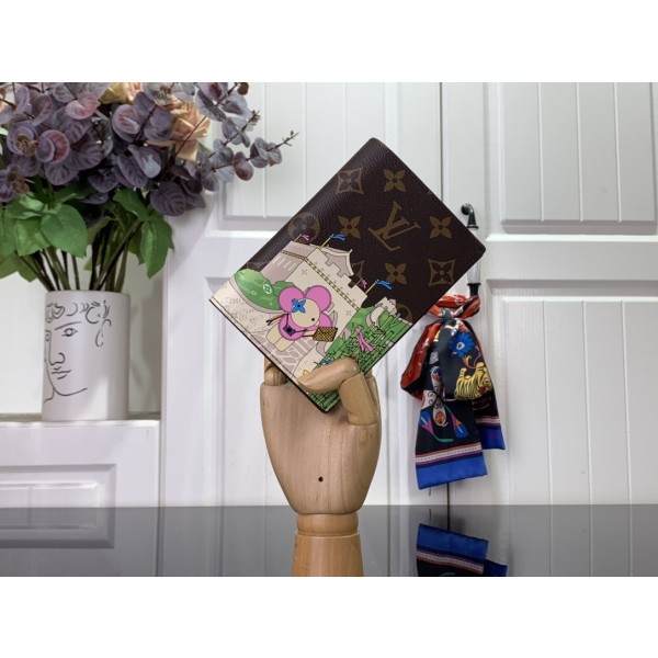 Christmas passport holder