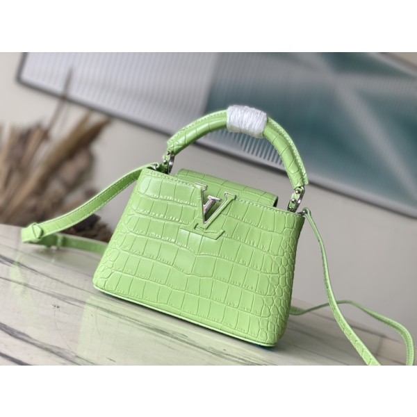 𝐋𝐎𝐔𝐈𝐒𝐕𝐔𝐈𝐓𝐓𝐎𝐍 M48865 green crocodile pattern silver buckle