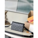 𝐋𝐎𝐔𝐈𝐒𝐕𝐔𝐈𝐓𝐓𝐎𝐍 Duty free version M81783