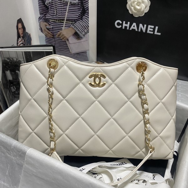 CHANEL 23bag Shopping Bag Model Number: As3689