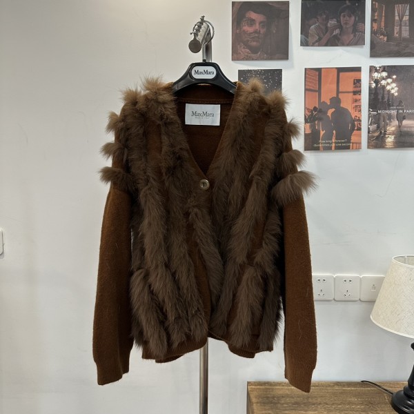 MaxMara Fox Fur Coat G73 (consult customer service to confirm the size before placing a custom order)
