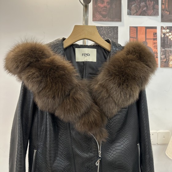 FENDI New Fur G67 (Consult customer service to confirm the size before placing an order for a customized version)