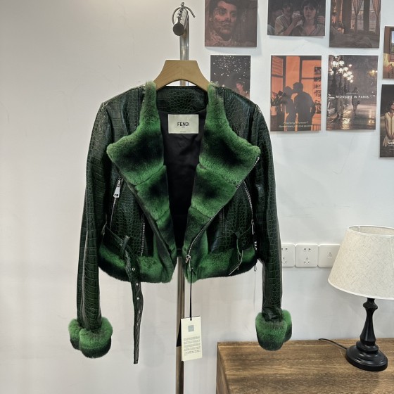 FENDI New Fur G65 (Consult customer service to confirm the size before placing an order for a customized version)