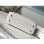 𝐋𝐎𝐔𝐈𝐒𝐕𝐔𝐈𝐓𝐓𝐎𝐍 N83103 Milk Shake White Powder Ostrich Pattern Mini Capsines Handbag
