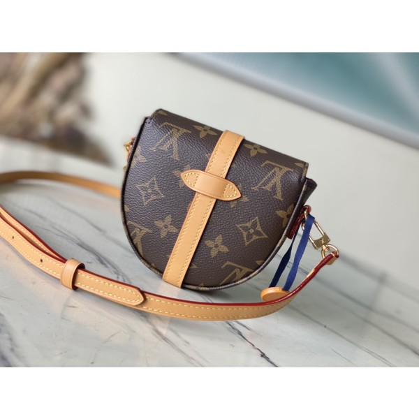 LOUIS VUITTON M46643 This Micro Chantily handbag