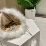 Christmas Prada hanging ball wool hat