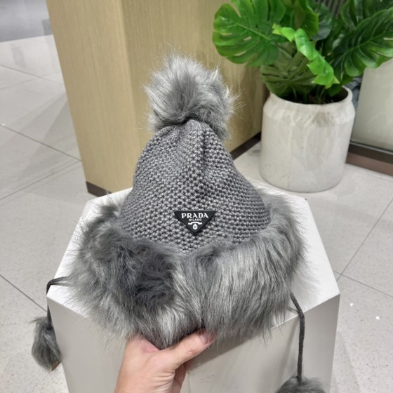 Christmas Prada hanging ball wool hat