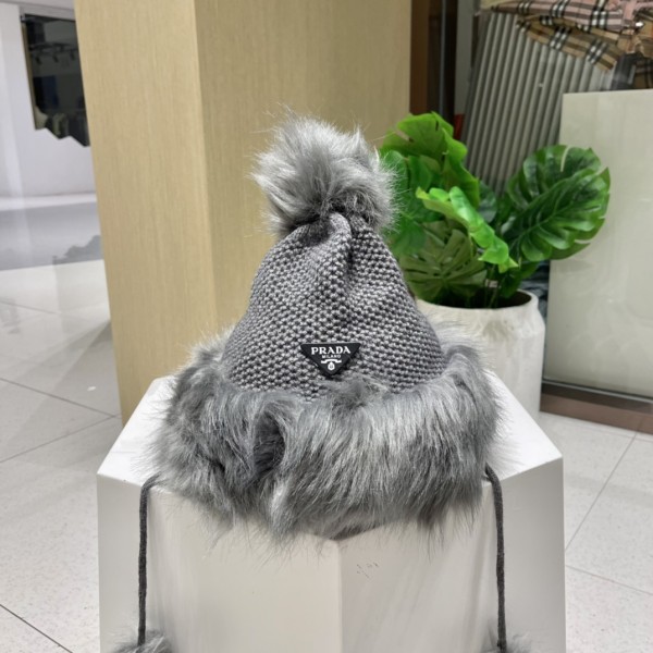 Christmas Prada hanging ball wool hat