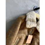Miu Miu fur integrated G52 (consult customer service to confirm size before placing an order)