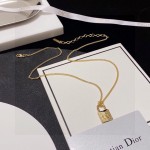 Dior necklace
