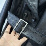 Fendi cashmere coat (consult customer service to confirm size before placing an order)