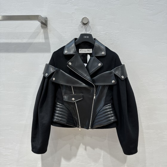 Dior cashmere coat (consult customer service to confirm size before placing an order)