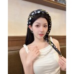 LOUIS VUITTON Pumpkin Dot Element Letter Pattern