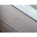 𝐋𝐎𝐔𝐈𝐒𝐕𝐔𝐈𝐓𝐓𝐎𝐍 Sahara Crocodile Pattern M48865