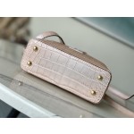 𝐋𝐎𝐔𝐈𝐒𝐕𝐔𝐈𝐓𝐓𝐎𝐍𝐍𝐍𝐈𝐒𝐕𝐔𝐈𝐈𝐓𝐓𝐎𝐍𝐍119865