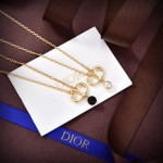 Dior necklace