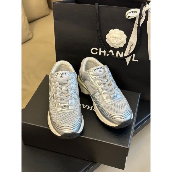 CHANEL King of Golden Horn