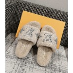 Louis Vuitton wool thick sole slippers
