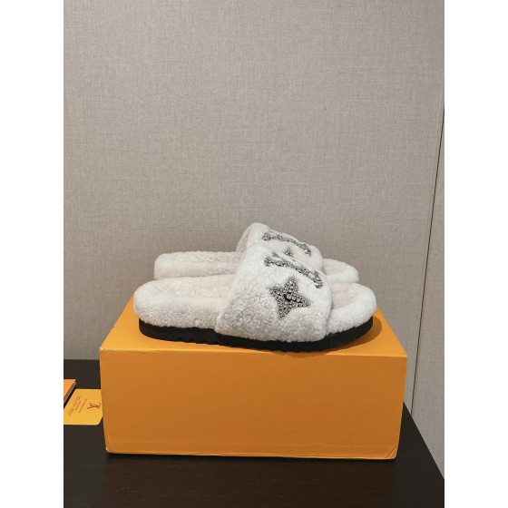 Louis Vuitton wool thick sole slippers