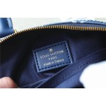 𝐋𝐎𝐔𝐈𝐒𝐕𝐔𝐈𝐓𝐓𝐎𝐍 M46804Keepall XS handbag black silver color pumpkin screen printing