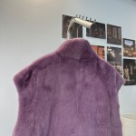 Fendi goose down mink vest G61 (consult customer service to confirm size before placing an order)