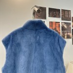 Fendi goose down mink vest G60 (consult customer service to confirm size before placing an order)