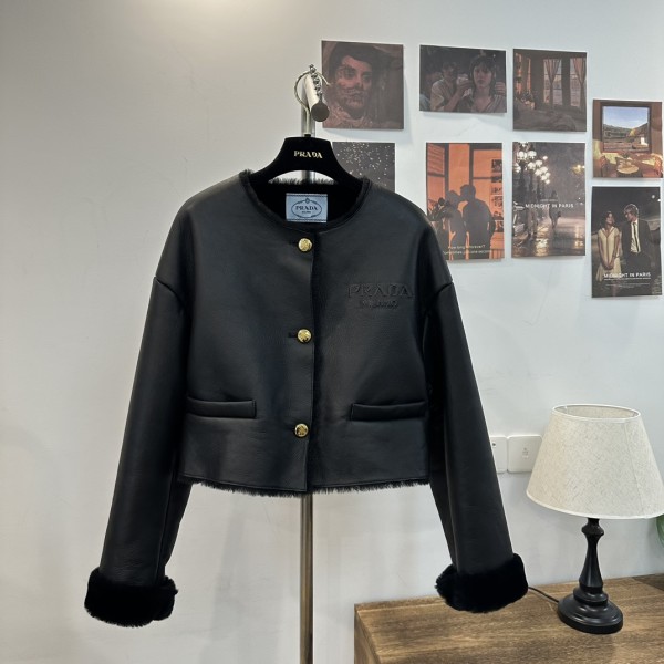 Prada 3D LOGO G53 (consult customer service to confirm the size before placing an order for customized products)