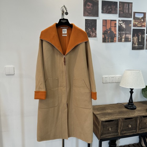 Hermse cashmere jacket G33 (consult customer service to confirm size before placing an order)