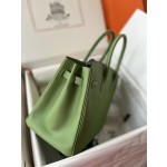Birkin 30cm avocado green gold buckle  Imported epsom leather hand sewn real shot visible to the naked eye quality
