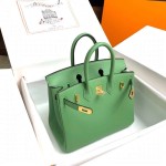 Birkin 25cm 3I Vert Criquet  Avocado green 🥑 Gold buckle with silver clasp  Original swift calfskin Beeswax thread handmade