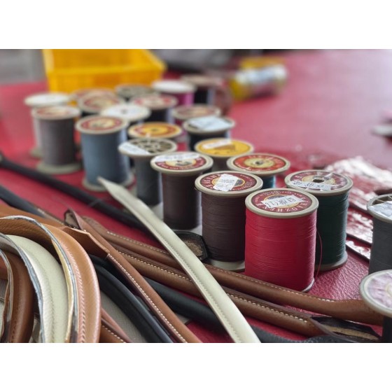 Hermes bag making process：Hand-rolled waxed threads that break on locomotives can only be used for hand stitching