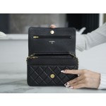 Chanel 𝑾𝒐𝒄 Lucky Bag Entry Classic 𝑾𝒐𝒄𝒄 (Magnetic Buckle) Black Bull Gold