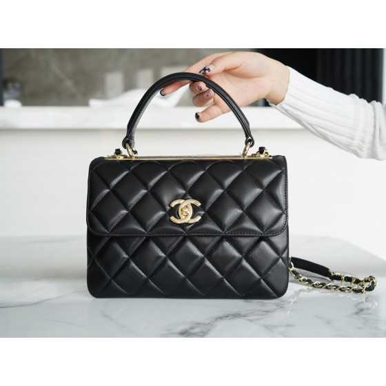 Chanel Trendy cc mouth flap bag lambskin black gold