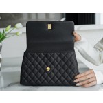 CHANEL 𝐂𝐨𝐂𝐨 𝐇𝐚𝐧𝐝𝐥𝐞 Lizard skin handle Medium Black