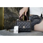 CHANEL 𝗖𝗼𝗖𝗼 𝗛𝗮𝗻𝗱𝗹 𝗲 Lizard skin handle 𝗠𝗶𝗡𝗶 Black gold