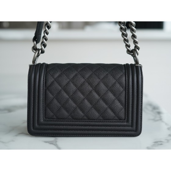 𝗖𝗵𝗮𝗻𝗲𝗹 𝗟𝗲𝗯𝗼𝘆 Imported custom caviar calfskin:Large ball pattern Small  Black Silver
