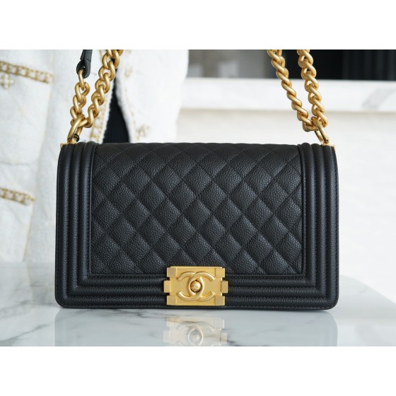 𝗖𝗵𝗮𝗻𝗲𝗹 𝗟𝗲𝗯𝗼𝘆 Imported custom caviar calfskin:Large ball pattern Medium Black Gold
