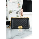 𝗖𝗵𝗮𝗻𝗲𝗹 𝗟𝗲𝗯𝗼𝘆 Imported custom caviar calfskin:Large ball pattern Medium Black Gold