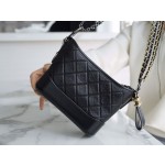 𝗖𝗵𝗮𝗻𝗲𝗹 𝗚𝗮𝗯𝗿𝗶𝗲𝗹𝗲❥ classic stray bag Italy 🇮🇹 "Montebello" original cowhide：Small  Black