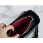 𝗖𝗵𝗮𝗻𝗲𝗹 𝗚𝗮𝗯𝗿𝗶𝗲𝗹𝗲❥ classic stray bag Italy 🇮🇹 "Montebello" original cowhide：Small  Black