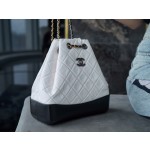 𝗖𝗵𝗮𝗻𝗲𝗹𝗚𝗮𝗯𝗿𝗶𝗲𝗹𝗲❥vagrancyBackpack Italy 🇮🇹 "Montebello" original tire cowhide：Small🖤🤍 Black and white