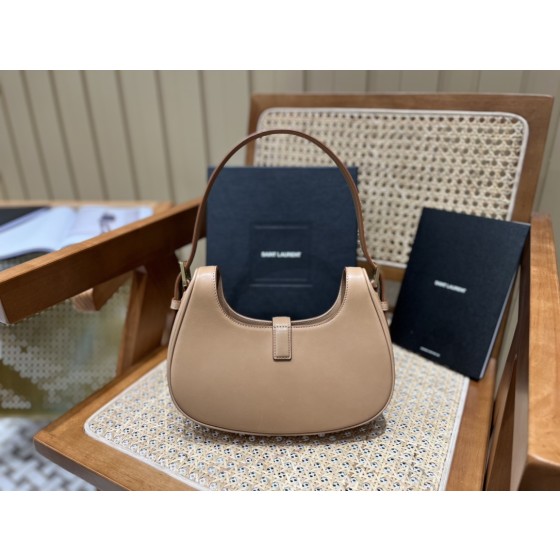 SAINT LAURENT▪️ 𝗟𝗲 𝗙𝗲𝗿𝗺𝗼𝗶𝗿▪️672615 original leather