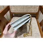 SAINT LAURENT ▪️𝑪𝒂𝒔𝒔𝒂𝒏𝒅𝒓𝒂▪️532750 original crocodile pattern.