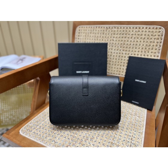 SAINT LAURENT 𝗨𝗻𝗶𝘃𝗲𝗿𝘀𝗶𝘁𝘆 𝗕𝗮𝗴 #416652original leather.JD