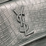 SAINT LAURENT 𝒏𝒊𝒌𝒊 𝒎𝒆𝒅𝒊𝒖𝒎 𝟮𝟴𝒄𝒎 #633158original E.jd