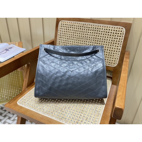 SAINT LAURENT 𝑵𝒊𝒌𝒊 𝒔𝒉𝒐𝒑𝒑𝒊𝒏𝒈 𝒃𝒂𝒈 #577999original leather.JD