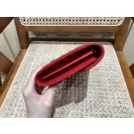 SAINT LAURENT 𝑴𝒐𝒏𝒐𝒈𝒓𝒂𝒎 𝑾𝒐𝒄  #377828