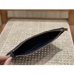 SAINT LAURENT 𝑴𝒐𝒏𝒐𝒈𝒓𝒂𝒎 𝑾𝒐𝒄  #379039